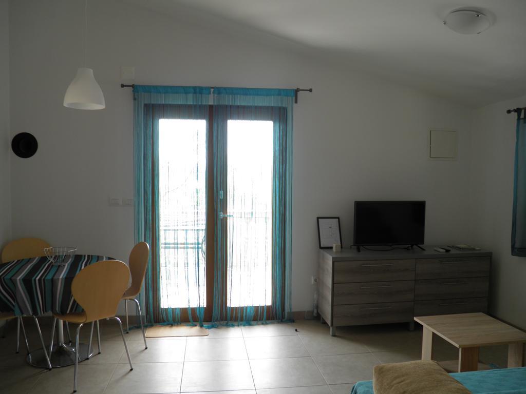 Apartments Zen Maslenica Eksteriør bilde