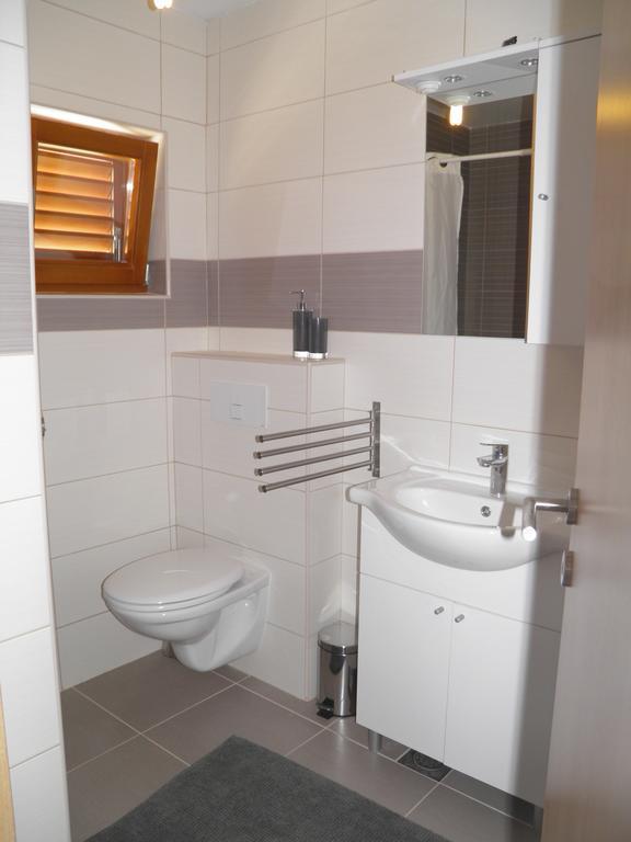 Apartments Zen Maslenica Eksteriør bilde